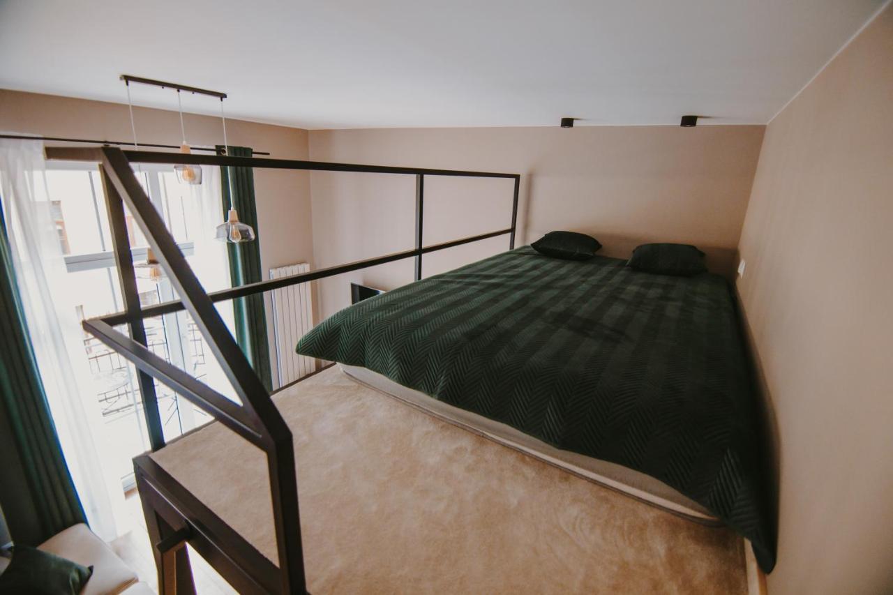 Apartament Green - Piotrkowska 37 Łódź Exteriör bild